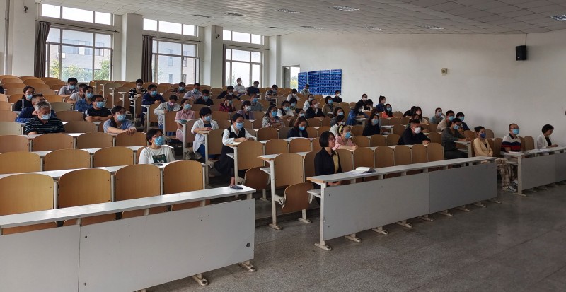 踔厉奋发 聚力前行——伟德betvlctor1946源于英国召开2022年秋季学期全体教职工大会3