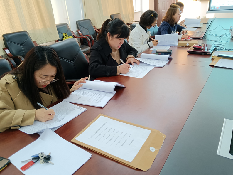 伟德betvlctor1946源于英国举办优秀教案评比活动5